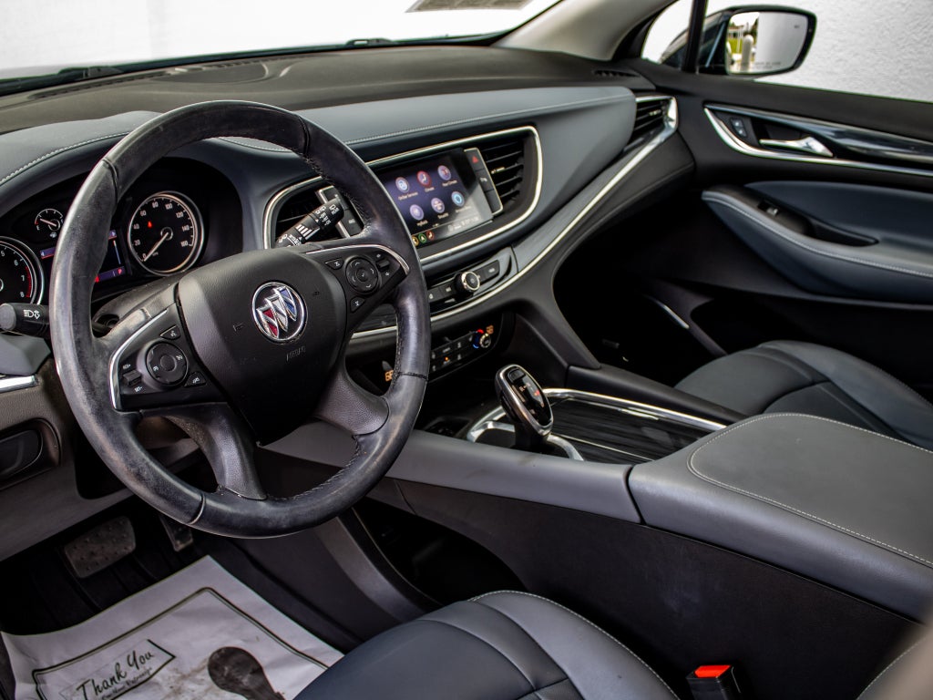 2021 Buick Enclave Essence