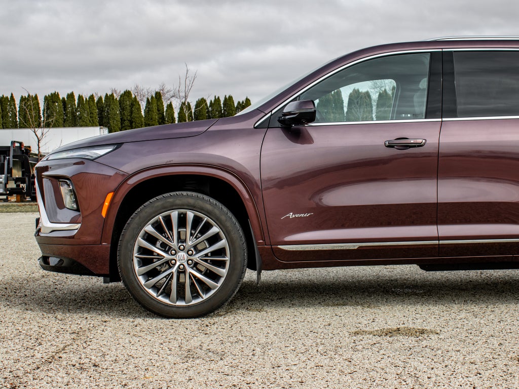 2025 Buick Enclave Avenir