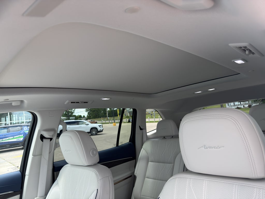 2025 Buick Enclave Avenir