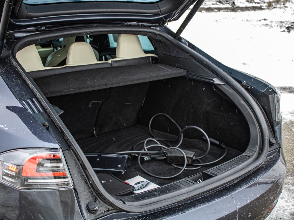 2020 Tesla Model S Long Range