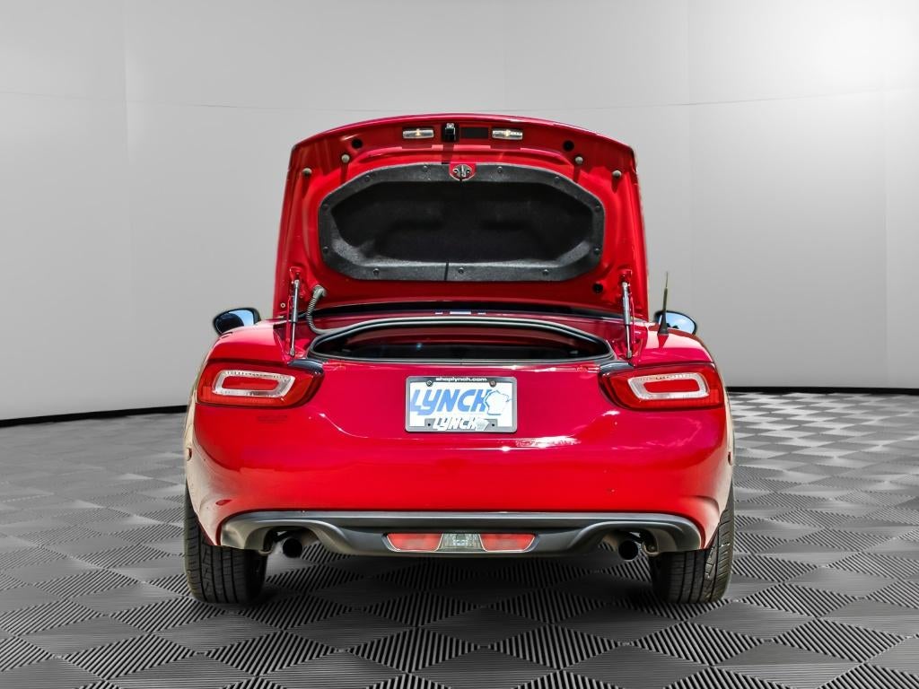 2019 FIAT 124 Spider Classica