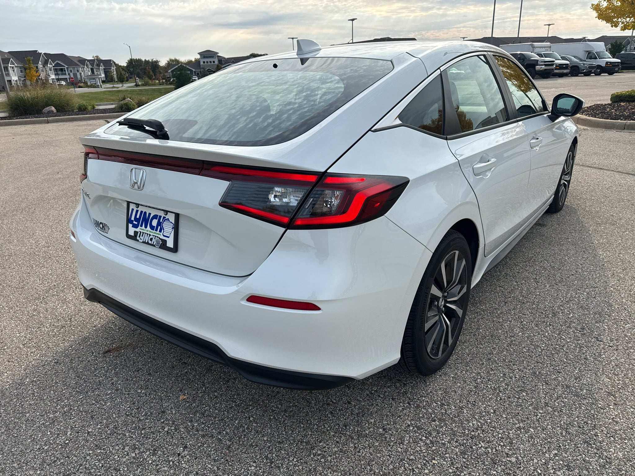 2024 Honda Civic Hatchback EX-L