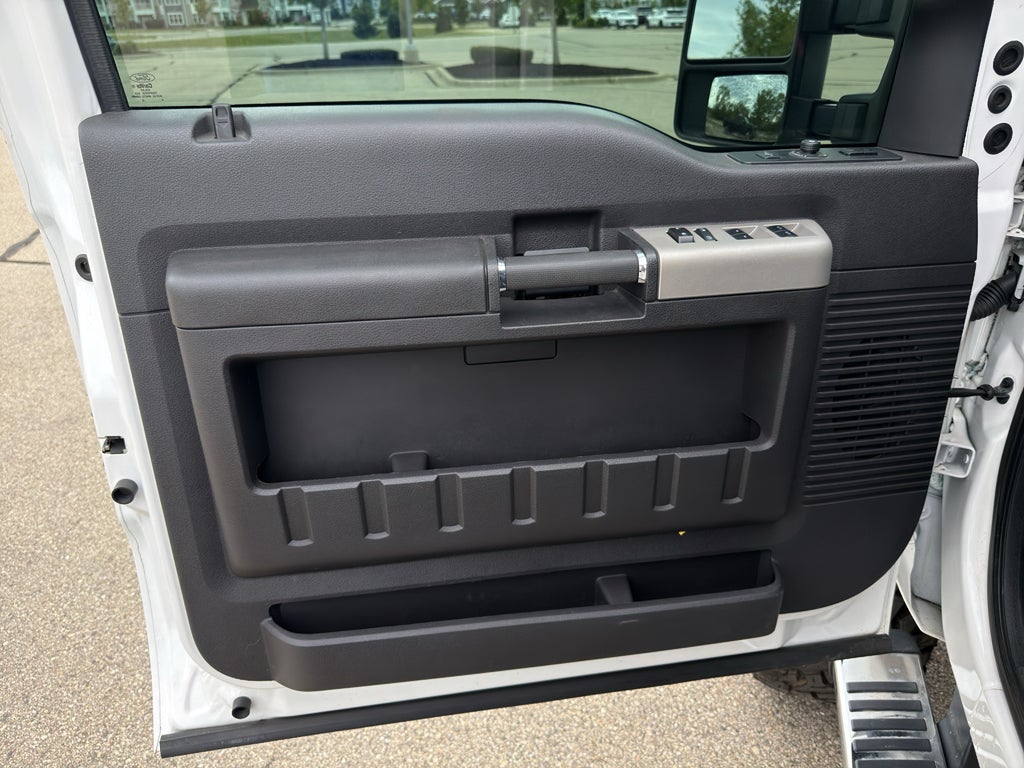 2015 Ford Super Duty F-250 SRW Lariat