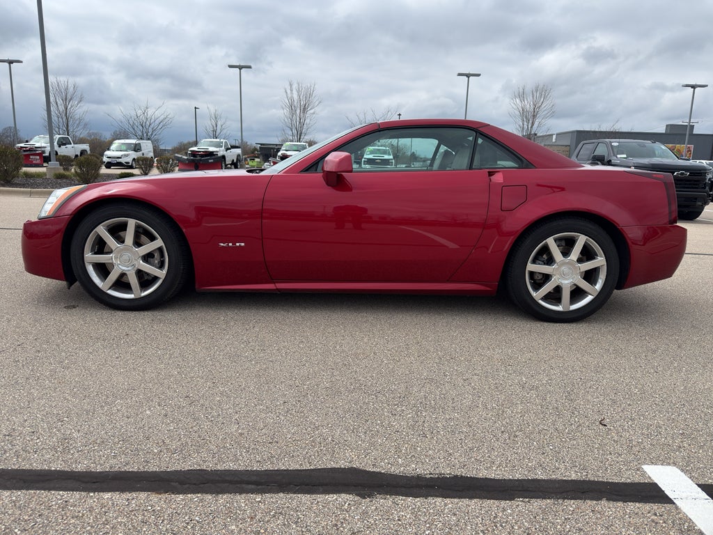 2005 Cadillac XLR BASE