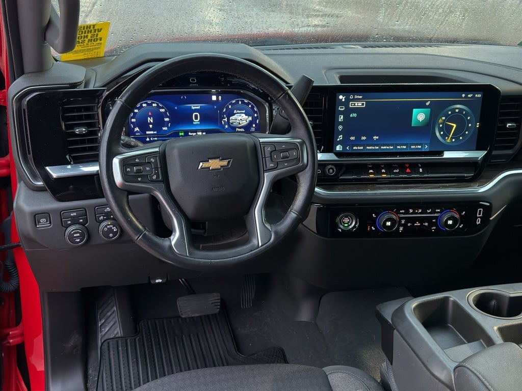 2022 Chevrolet Silverado 1500 LT (2FL)