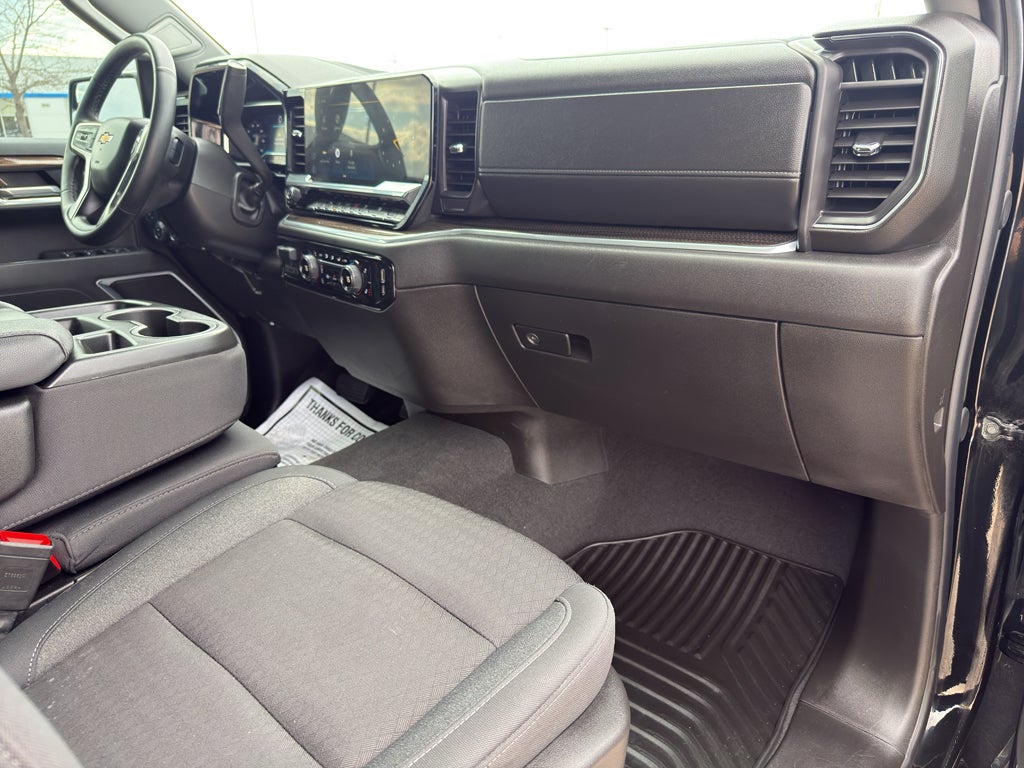 2025 Chevrolet Silverado 1500 LT (2FL)