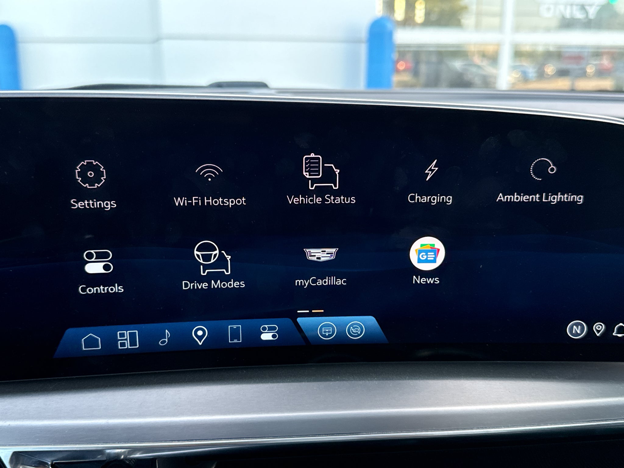 2024 Cadillac LYRIQ Sport 1