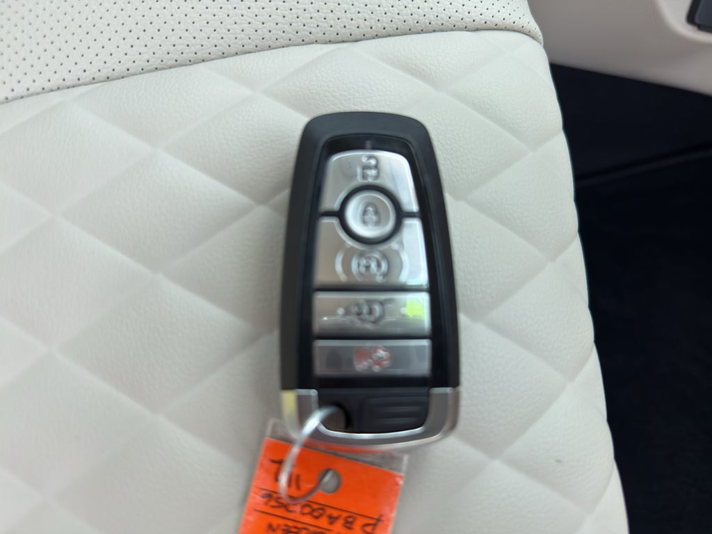 2023 Ford Edge Titanium