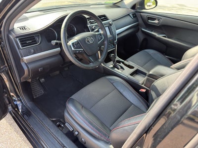 2016 Toyota Camry XLE