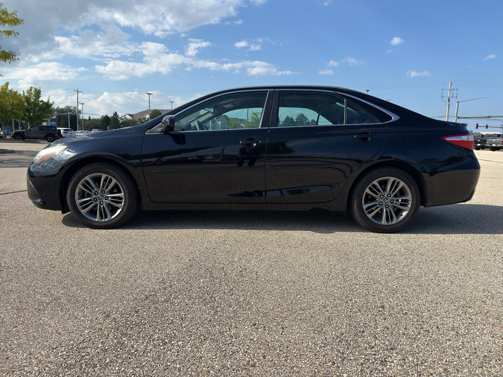 2016 Toyota Camry XLE