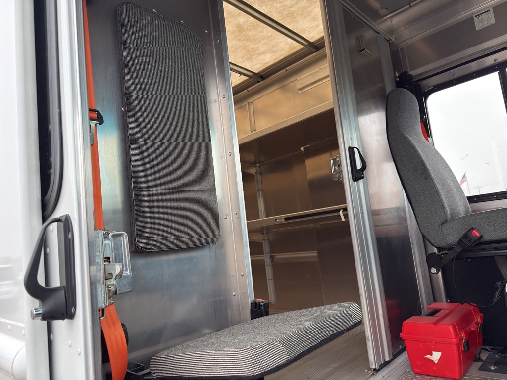 2022 Freightliner Y UNKNOWN