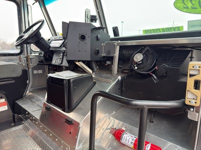 2022 Freightliner Y UNKNOWN