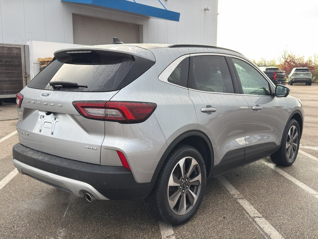 2024 Ford Escape Platinum