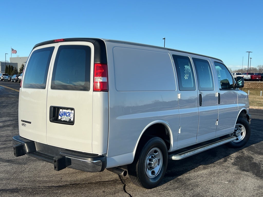 2024 Chevrolet Express Cargo 2500 WT