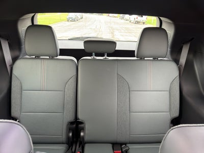 2025 GMC Acadia AT4