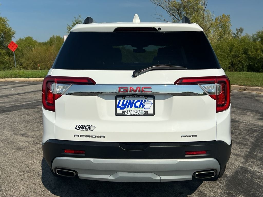 2023 GMC Acadia SLT