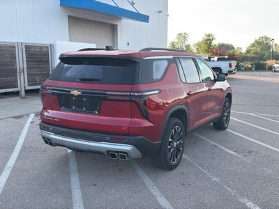 2024 Chevrolet Traverse LT