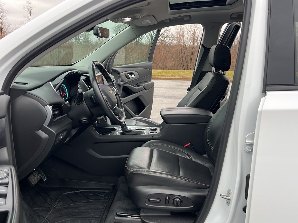 2021 Chevrolet Traverse Premier