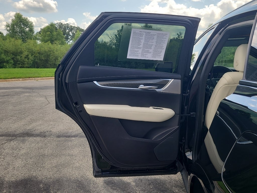 2023 Cadillac XT5 AWD Sport
