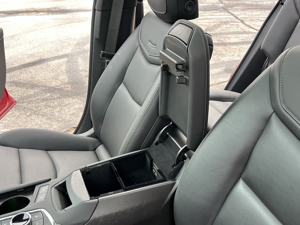 2024 Cadillac XT6 Luxury