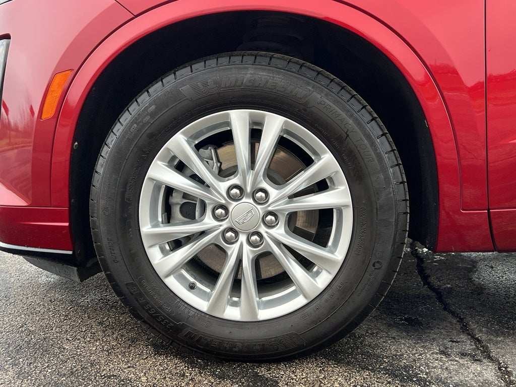 2024 Cadillac XT6 Luxury