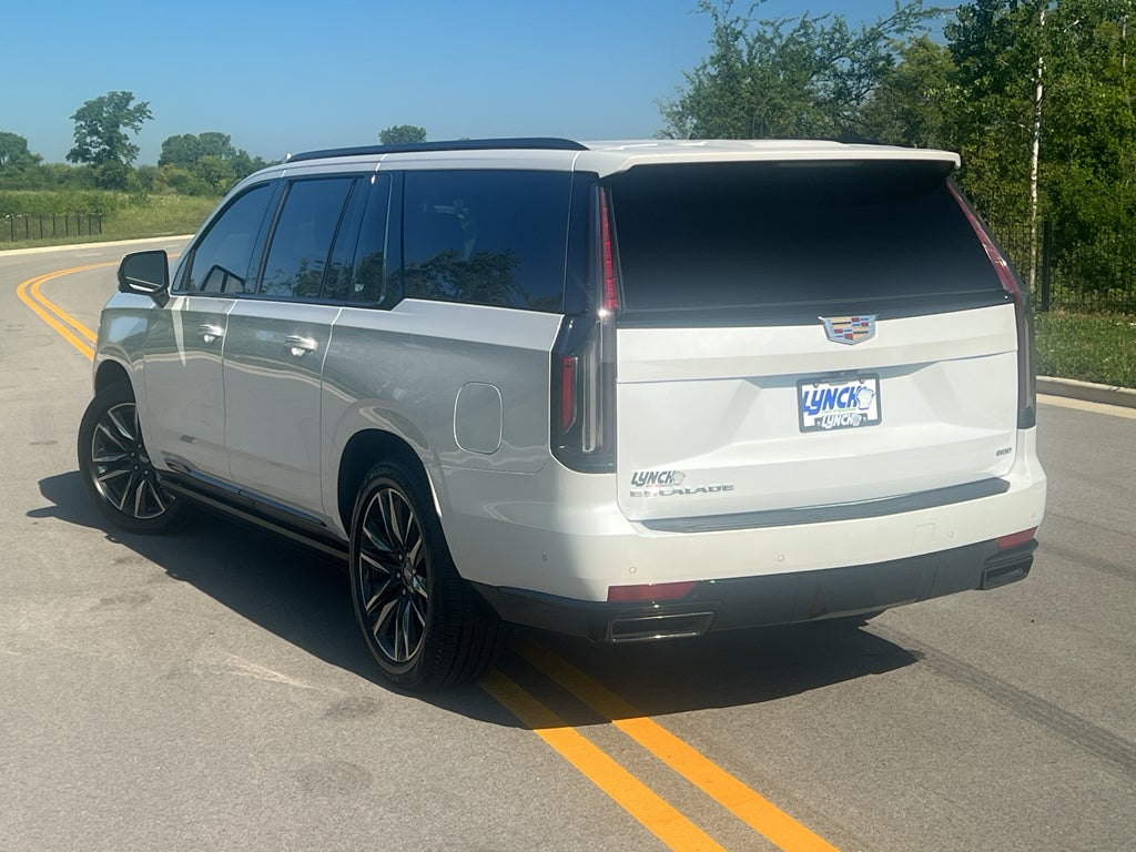 2023 Cadillac Escalade ESV Sport