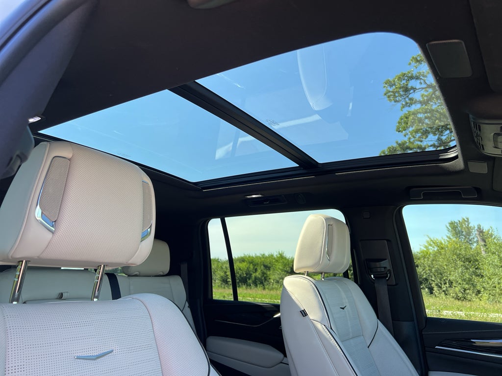 2023 Cadillac Escalade ESV Sport