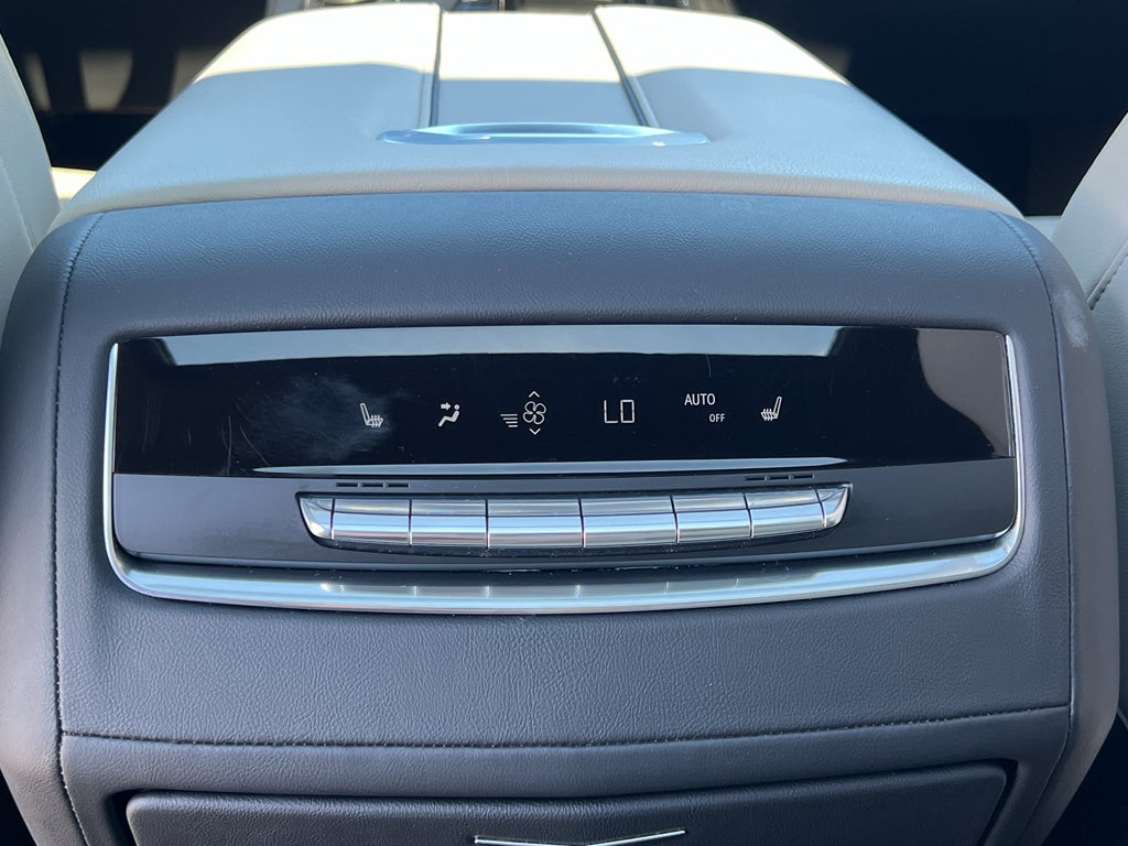 2023 Cadillac Escalade ESV Sport