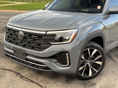 2024 Volkswagen Atlas Cross Sport 2.0T SEL Premium R-Line