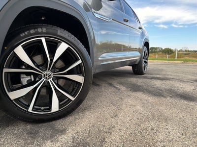 2024 Volkswagen Atlas Cross Sport 2.0T SEL Premium R-Line