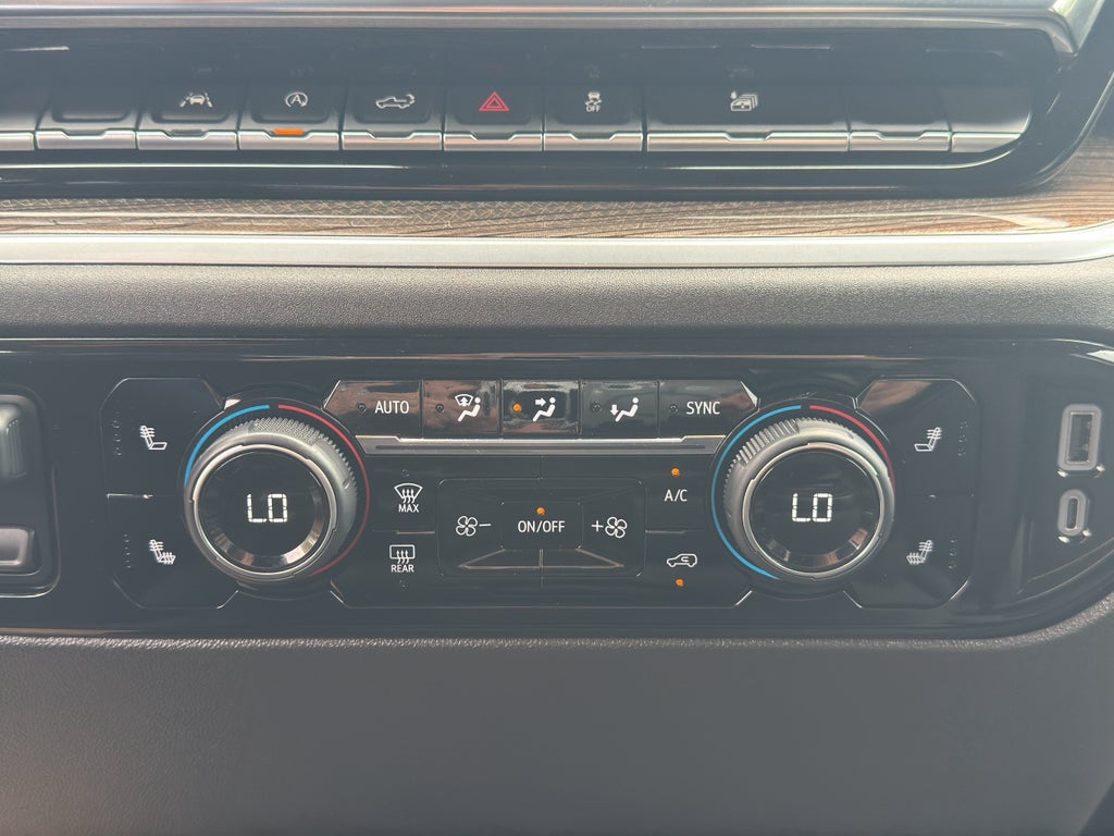 2025 Chevrolet Silverado 1500 LT (2FL)
