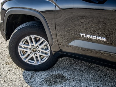 2023 Toyota Tundra 4WD SR5