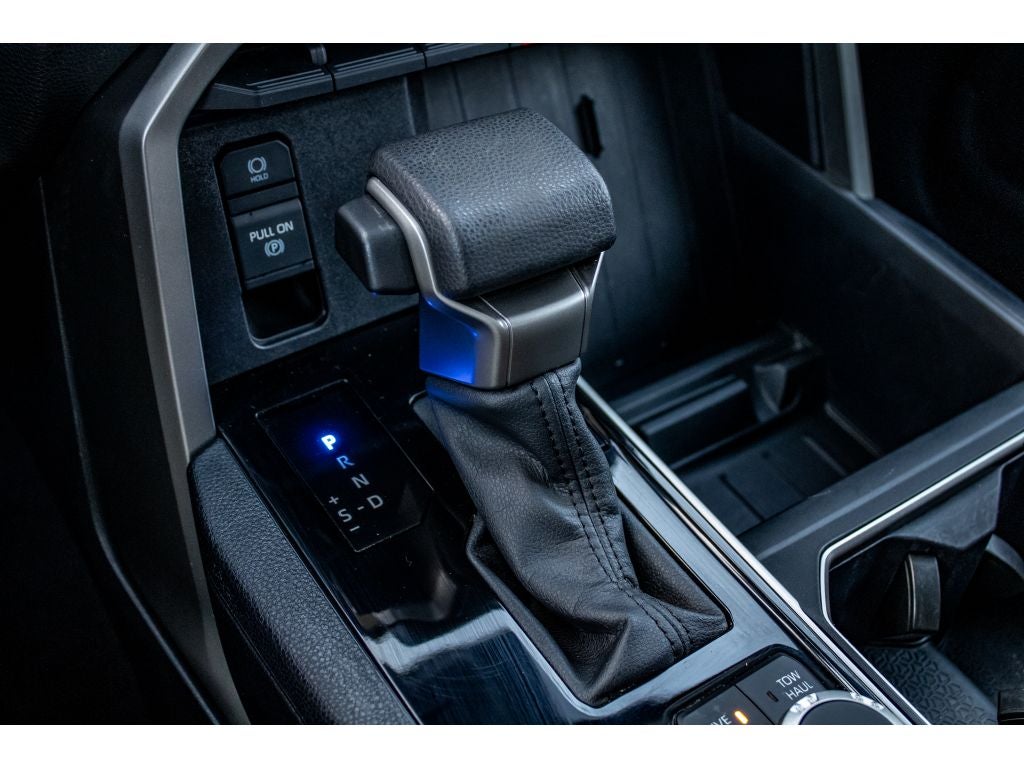2023 Toyota Tundra 4WD SR5