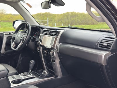 2020 Toyota 4Runner SR5