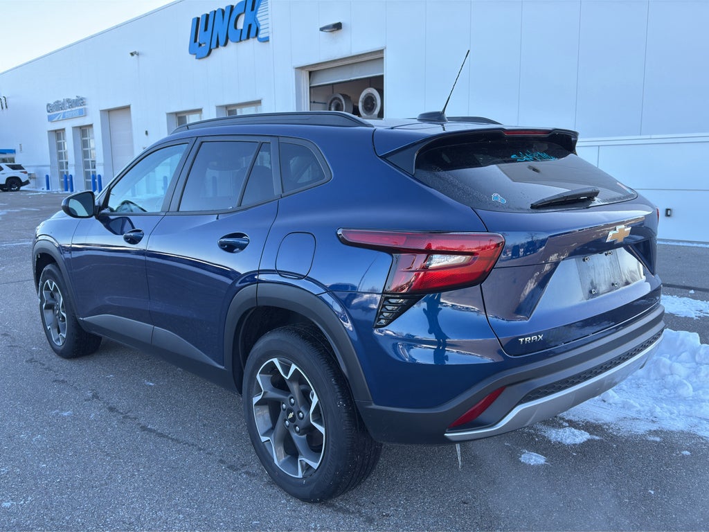 2024 Chevrolet Trax LT