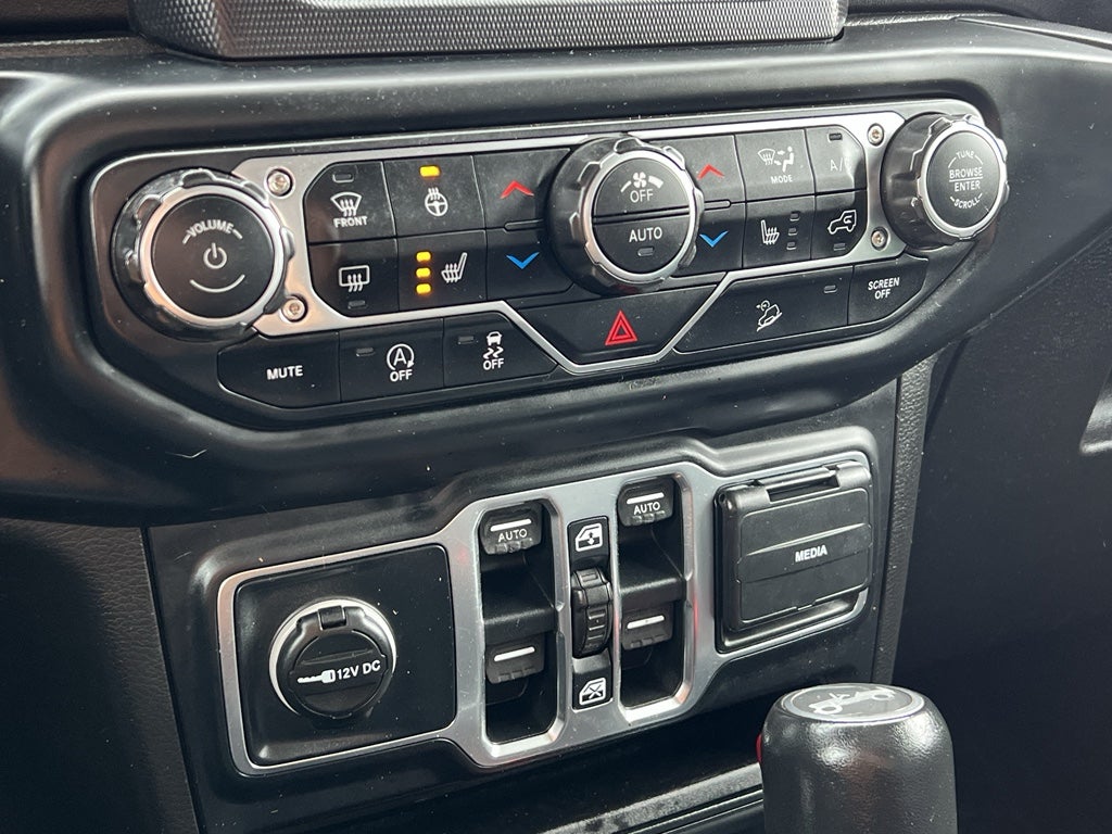 2019 Jeep Wrangler Sahara