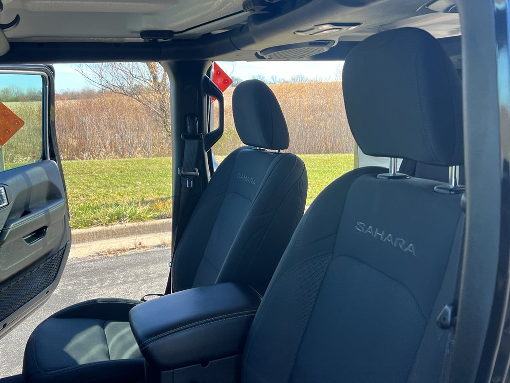 2021 Jeep Wrangler Unlimited Sahara Ninja Edition