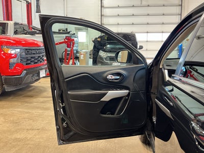 2018 Jeep Cherokee Latitude Plus