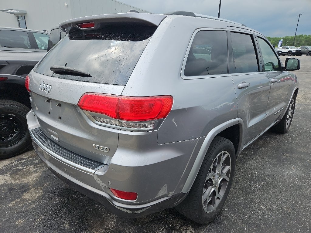 2018 Jeep Grand Cherokee Sterling Edition