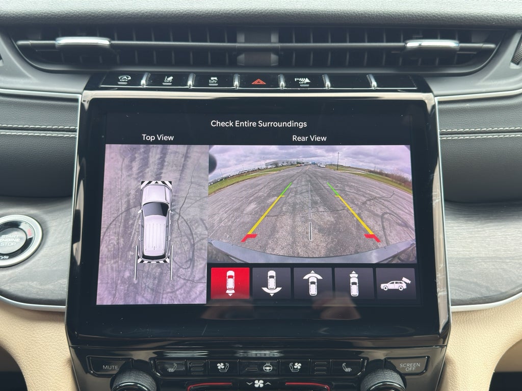 2024 Jeep Grand Cherokee L Limited w/Tow Package