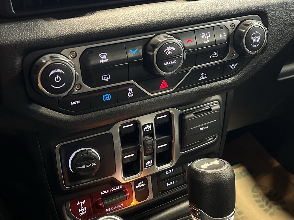 2025 Jeep Wrangler 4xe Willys