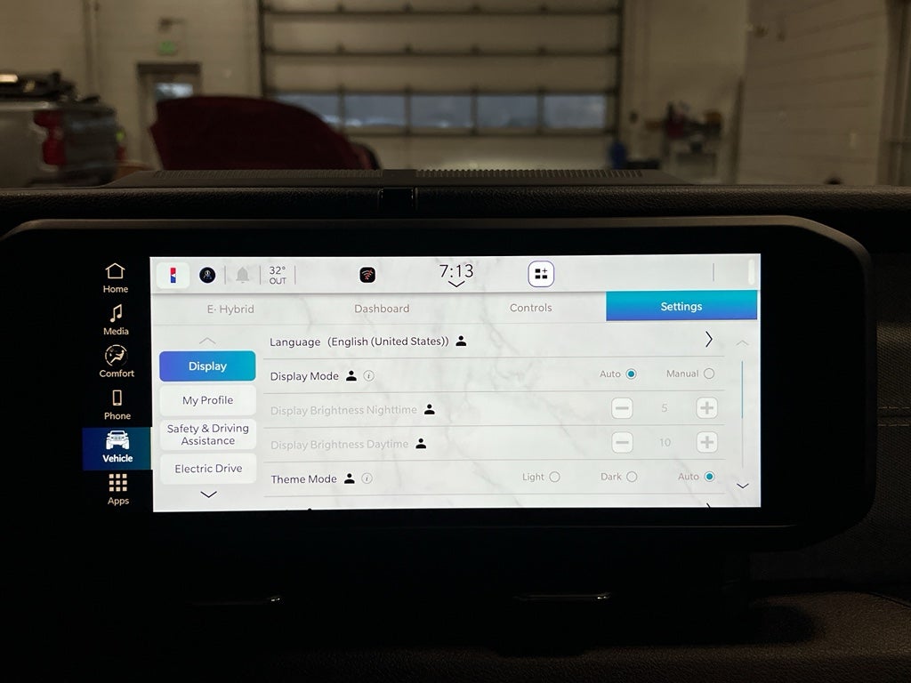 2025 Jeep Wrangler 4xe Willys