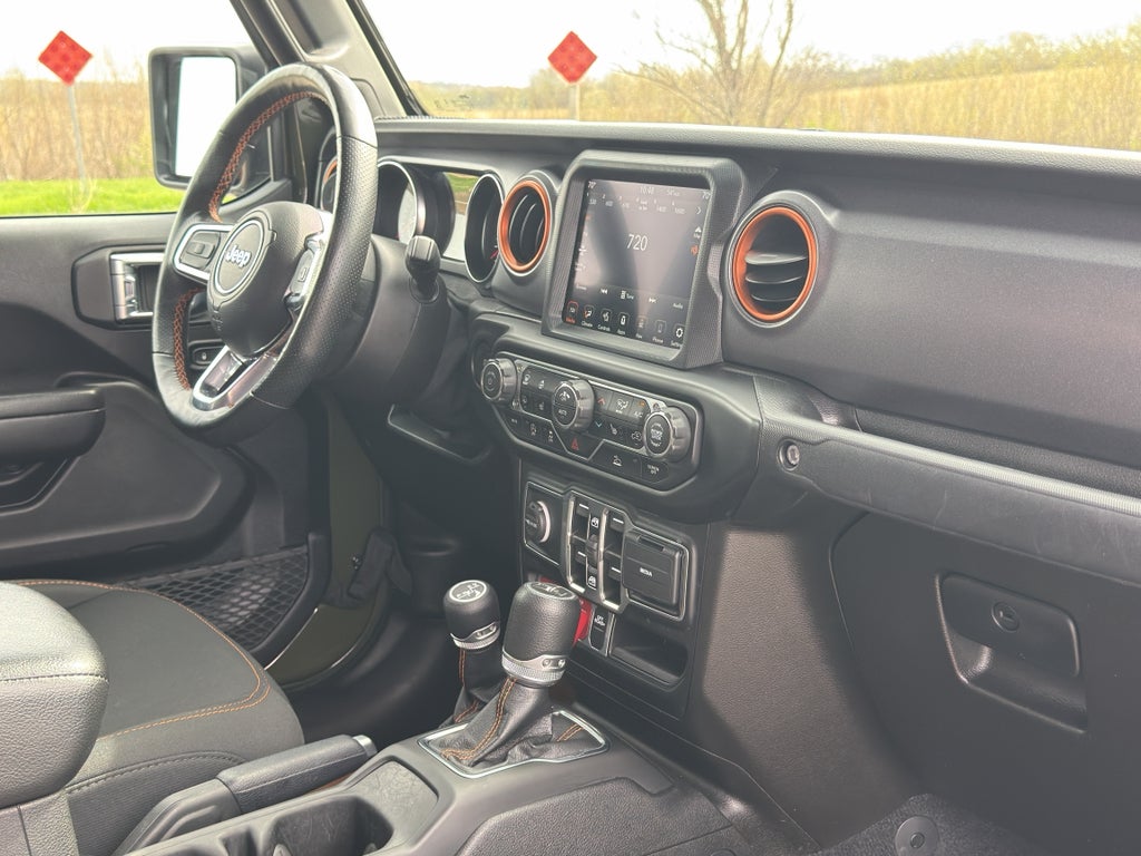 2021 Jeep Gladiator Mojave