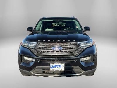 2023 Ford Explorer XLT 202A w/Moonroof