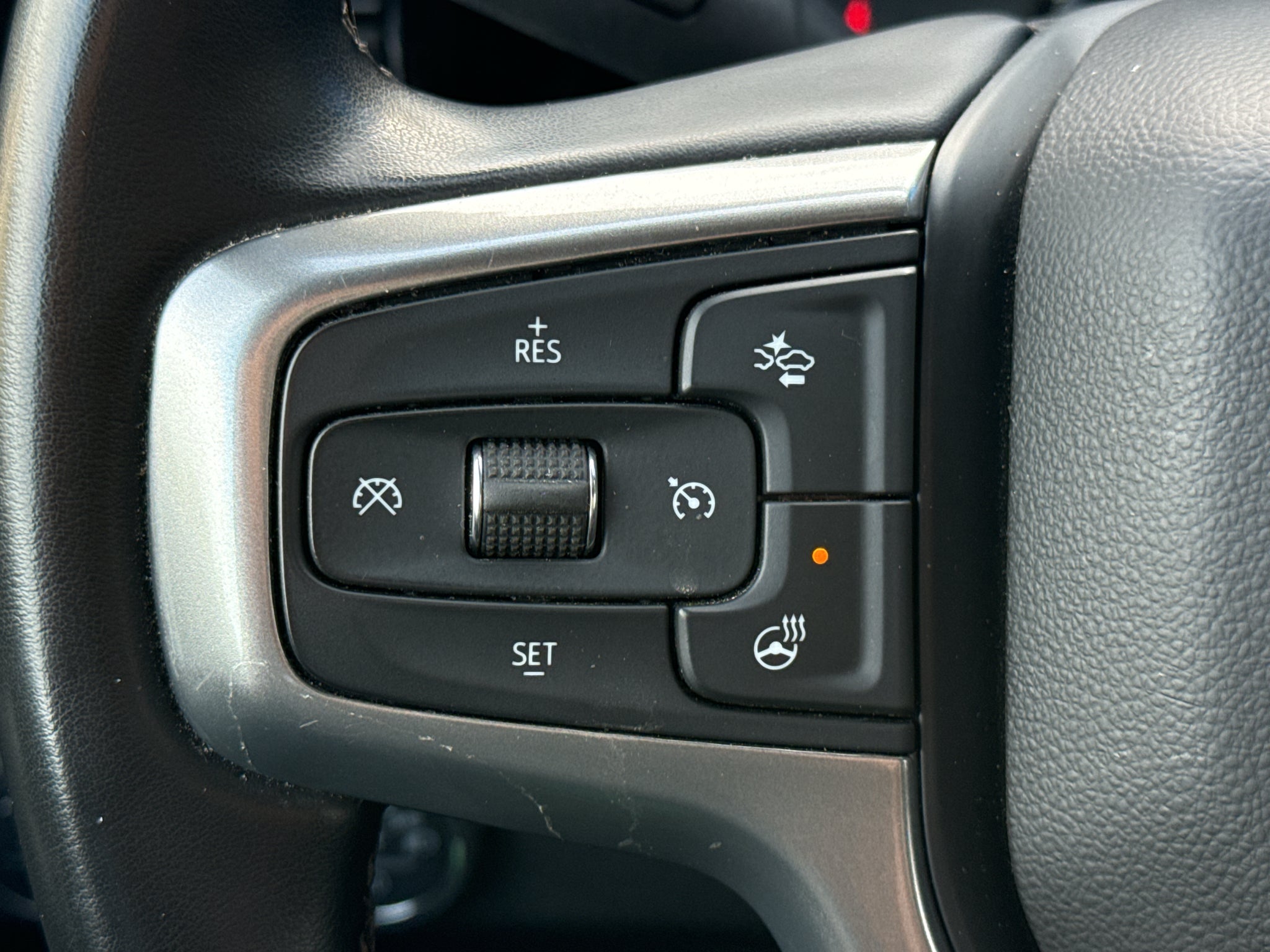 2025 Chevrolet Silverado LT
