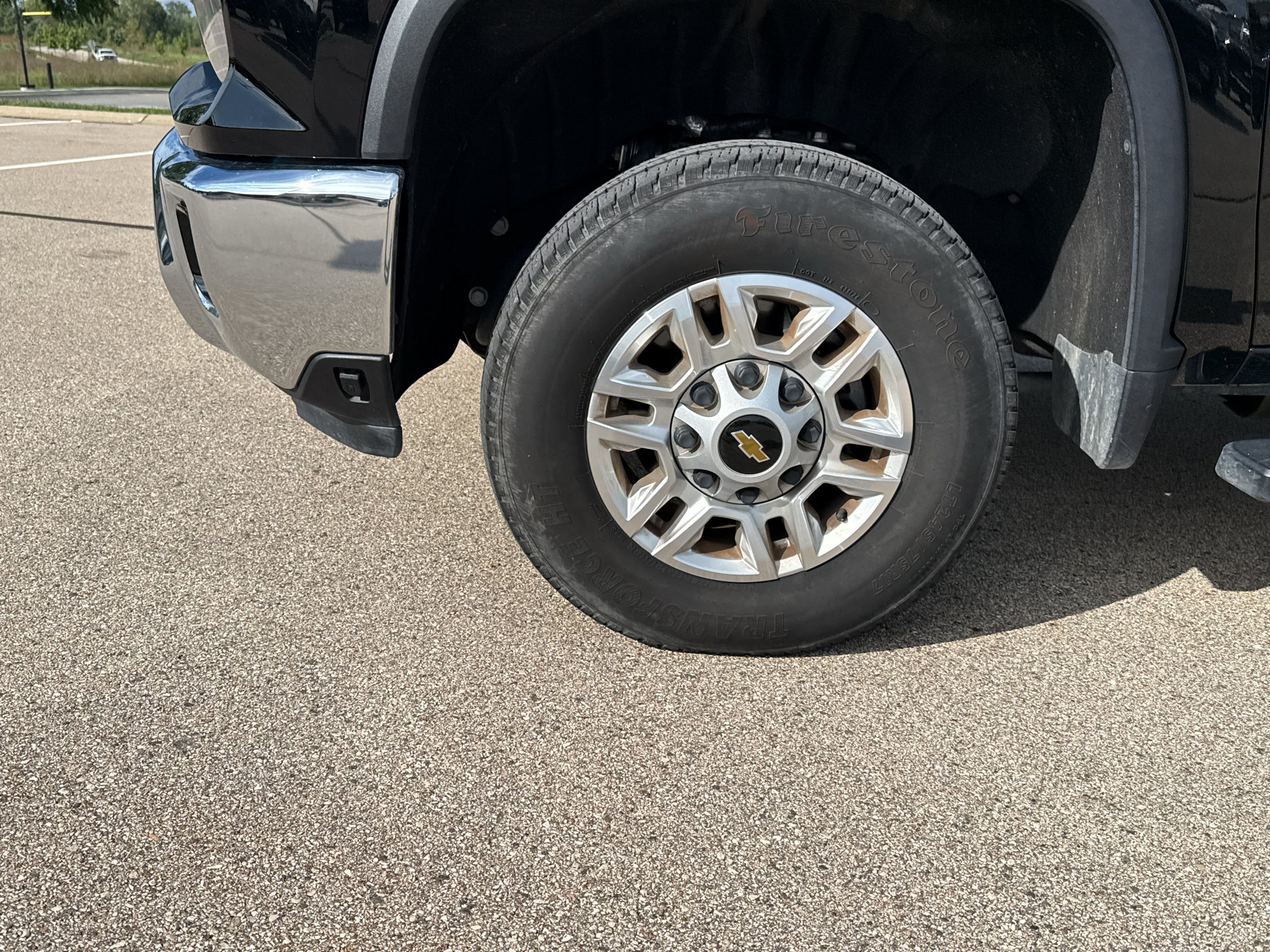 2025 Chevrolet Silverado LT