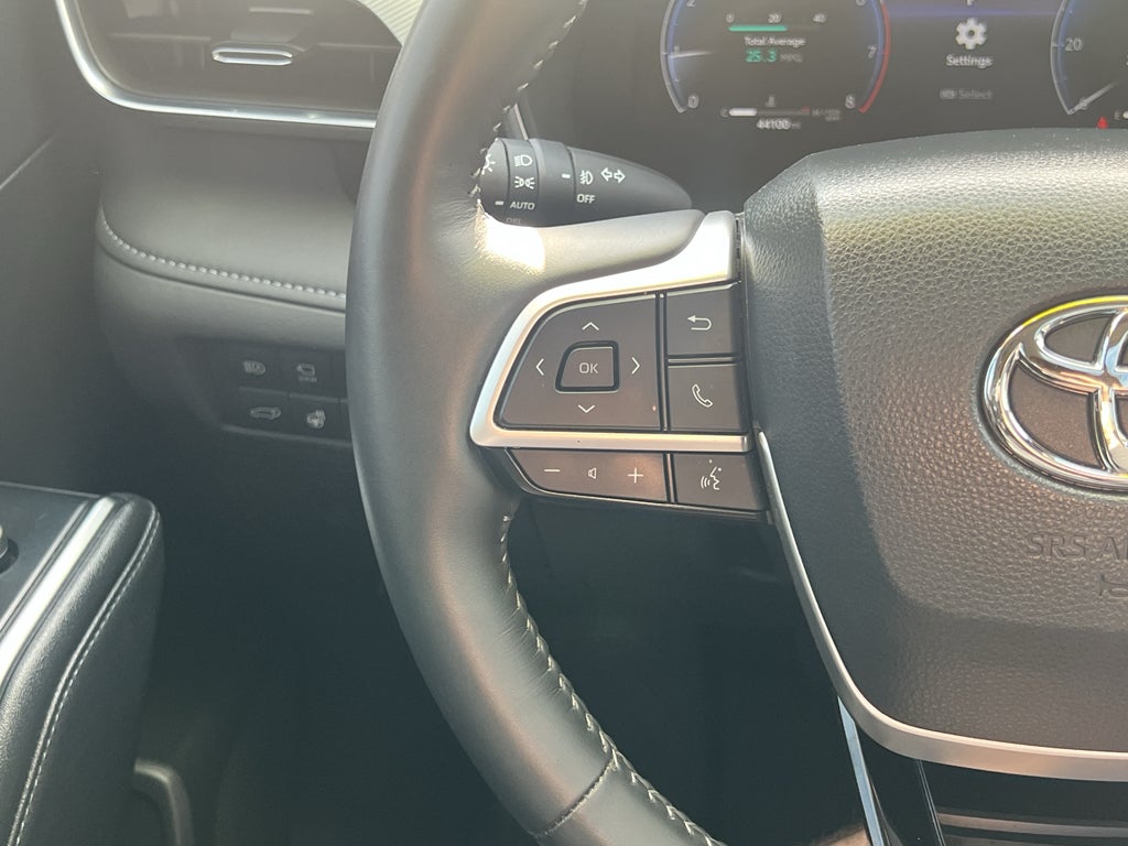 2024 Toyota Highlander Platinum