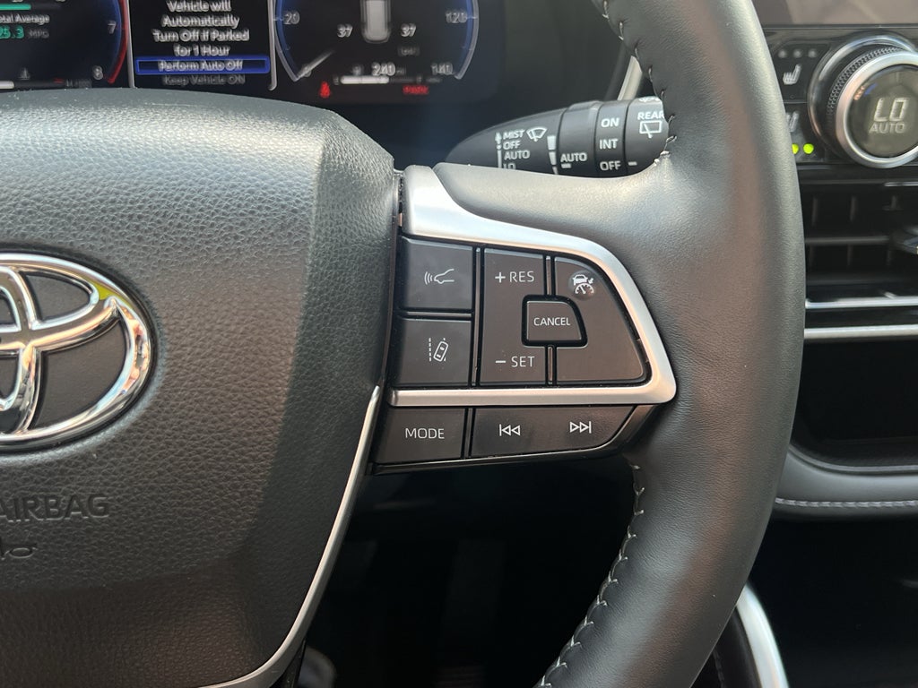 2024 Toyota Highlander Platinum