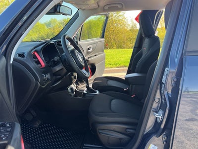 2023 Jeep Renegade Trailhawk