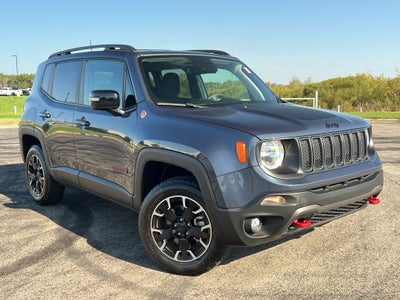 2023 Jeep Renegade Trailhawk